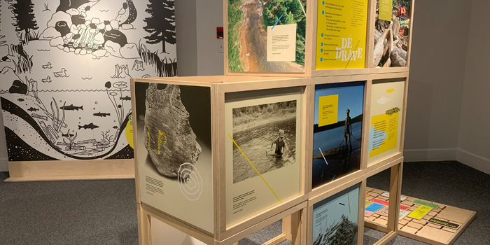 Drave dédrave – ramener l’équilibre, une exposition temporaire au Musée acadien du Québec, à Bonaventure, en Gaspésie. 